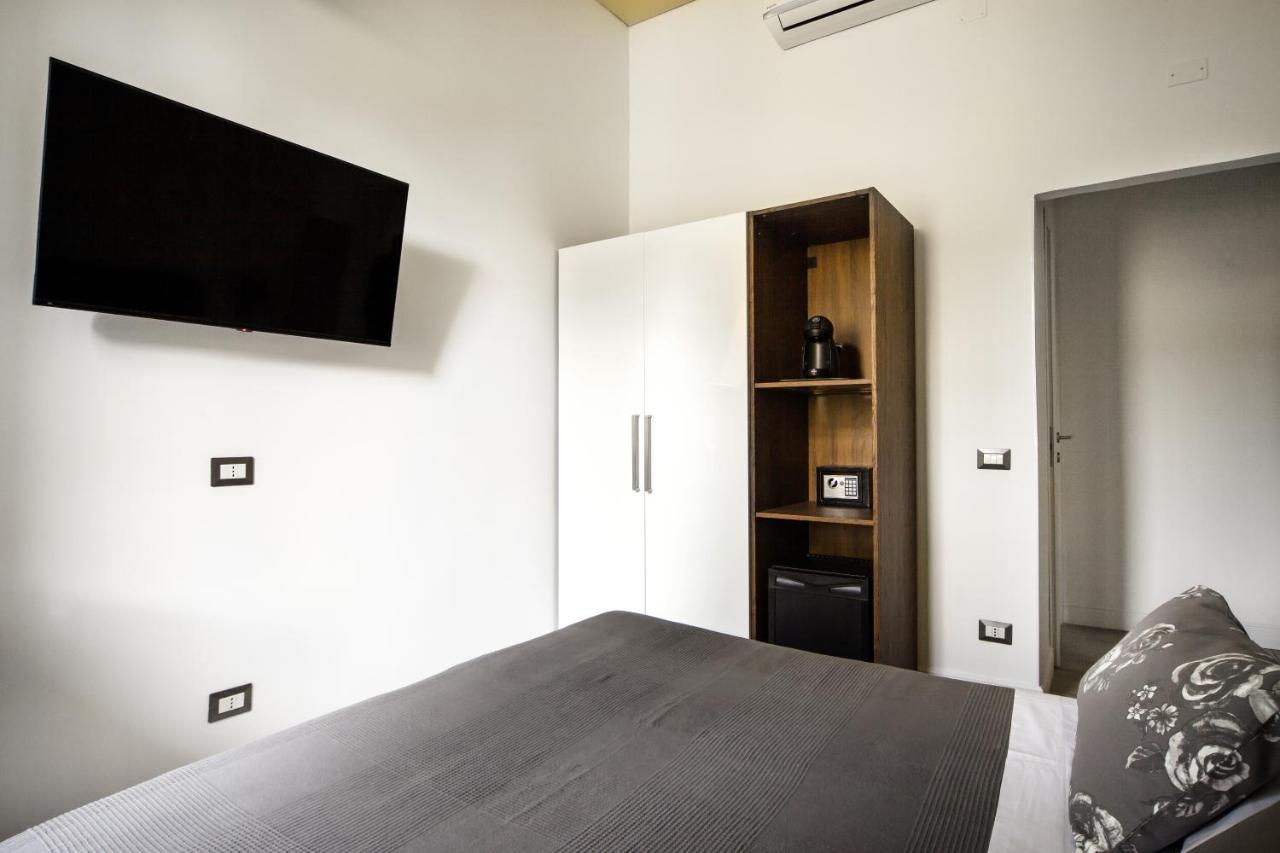 Residenza Tupini, S.Pietro Suites ローマ エクステリア 写真